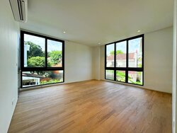 Holland Grove Road (D10), Detached #437675101